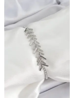 Pirinç Gümüş Renk Zirkon Taşlı Balık Sırtı Kadın Bileklik