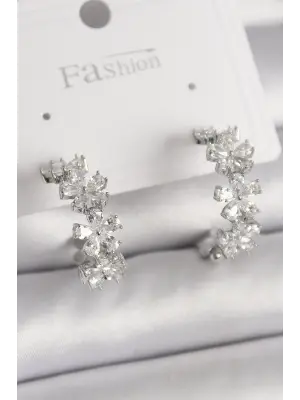  Gümüş Zirkon Taşlı Çiçek İşlemeli Çelik Küpe