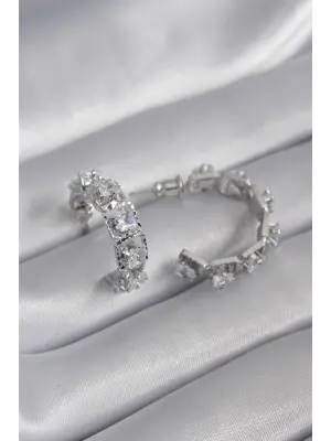  Gümüş Zirkon Taşlı Halka Model Çelik Küpe