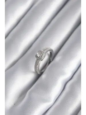  Gümüş Zirkon Taşlı Çelik Yüzük