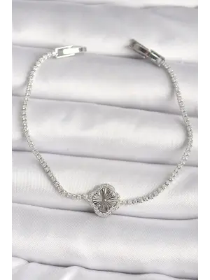 Pirinç Gümüş Renk Zirkon Taşlı Su Yolu Yonca Model Kadın Bileklik