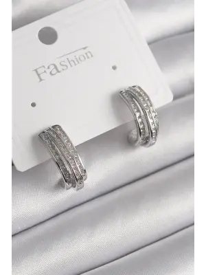  Gümüş Zirkon Taşlı Yarım Halka Model Çelik Küpe