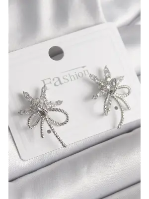  Gümüş Zirkon Taşlı Yıldız Düğüm Model Çelik Küpe