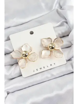Pirinç Kırkık Beyaz Çiçek Vintage Model Gold Renk Kadın Küpe