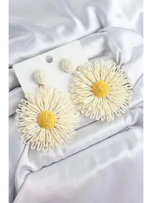 Pirinç Krem Papatya Model Gold Renk Kadın Hasır Küpe