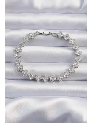 Pirinç Vip Seri Gümüş Renk Zirkon Taşlı Çiçek Model Bileklik