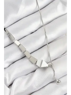 Pirinç Yılan Model Gümüş Renk Asansörlü Kadın Kolye