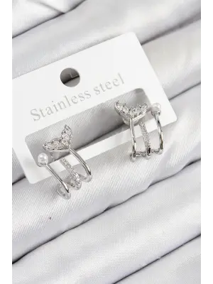 Pirinç Zirkon Taşlı İnci Detaylı Balık Kuyruğu Model Gümüş Renk Kadın Küpe