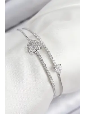 Pirinç Zirkon Taşlı Kalp Model Gümüş Renk Kadın Bileklik