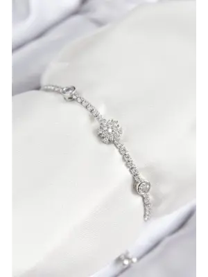 Pirinç Zirkon Taşlı Kar Tanesi Model Gümüş Renk Asansörlü Kadın Bileklik