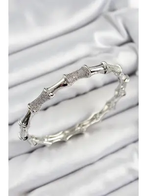 Pirinç Zirkon Taşlı Kemik Model Gümüş Renk Vip Kadın Bileklik