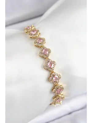 Pirinç Zirkon Taşlı Pembe Yonca Baget Model Gold Renk VIP Seri Kadın Bileklik