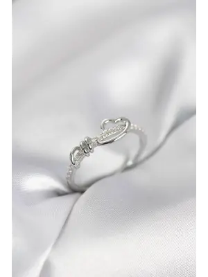 Sarmal Kalp Model Zirkon Taşlı Gümüş Renk Kadın Yüzük