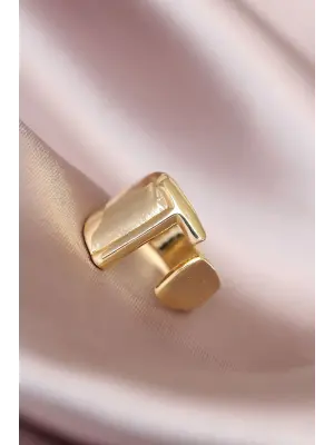 T Harfli Altın Renk Ayarlamalı Metal Kadın Yüzük
