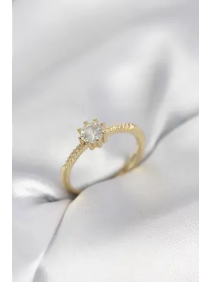 Tek Taş Model Gold Renk Zirkon Taşlı Kadın Yüzük