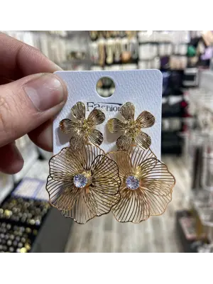 Tek Taşlı Hafif Tel Yapıda Yaprak & Çiçek Model İki Katmanlı Gold Çelik Küpe