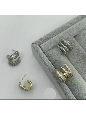 Üç Sıra Taşlı Çoklu Görünüm Halka Küpe