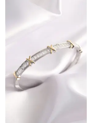 Vip Seri Pirinç Gümüş Renk Baget Zirkon Taşlı Xoxo Kelepçe