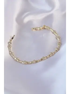 Vip Seri Pirinç Zirkon Taşlı Gold Renk Serenay Bilekliği