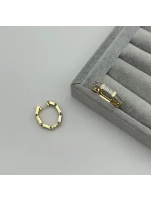 Vip Taşlı Özel Seri Halka Küpe Yanları Kırmızı