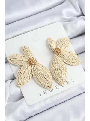 Yarım Çiçek Model Bej Renk Kadın Hasır Küpe