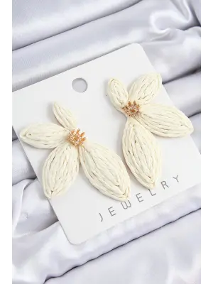 Yarım Çiçek Model Krem Renk Kadın Hasır Küpe