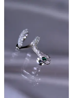 Yeşil Gözlü Zirkon Taş Kaplama Yılan Küpe