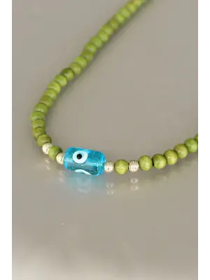 Yeşil Renk Tahta Boncuklu Kadın Kolye