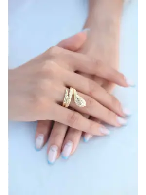 Yılan Figürlü Gold Renk Kadın Yüzük