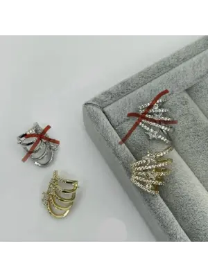 Yıldız Taşlı Çoklu Halka Görünümlü Gold Kıkırdak Earcuff Küpe