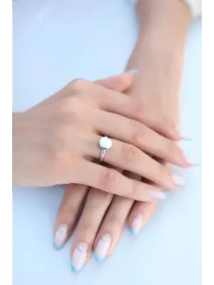 Yuvarlak Plaka Gümüş Renk Kadın Yüzük