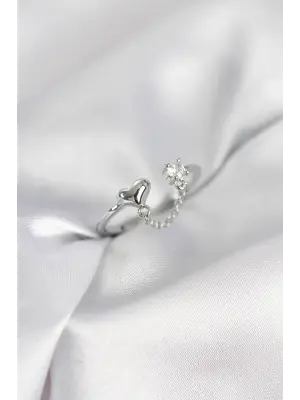 Zincir Sallantılı Kalp Model Gümüş Renk Kadın Yüzük