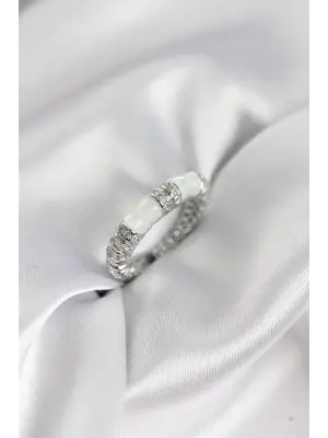 Zirkon Taşlı Kemik Model Gümüş Renk Kadın Yüzük