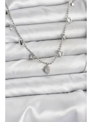 Zirkon Taşlı Kutup Yıldızı Model Pirinç Gümüş Renk Kadın Kolye