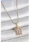 316L Çelik Gold Renk Zincir Mor Mineli Çiçek İşlemeli Zirkon Taşlı Kelebek Detay Portre Model Kadın Kolye
