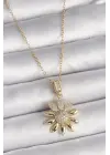  Altın  Zincir Zirkon Taşlı Çiçek Model  Çelik Kolye