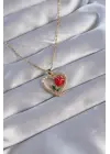  Zincirli Altın  Zirkon Taşlı Kalp İçinde Kırmızı Gül Tasarımlı Çelik Kolye