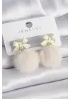 Beyaz Renk Kurdele Ponpon Model Çelik Küpe