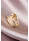 C Harfli Altın Renk Ayarlamalı Metal Kadın Yüzük