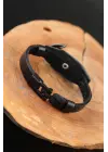 Deniz Çapalı Metal Aksesuarlı Siyah Deri Erkek Bileklik