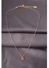 Gold Renk Metal Zirkon Taşlı Pembe Minimal Kelebek Detaylı Kadın Kolye