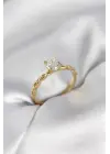 Gold Renk Sarmal Zincir Model Tek Taş Model Zirkon Taşlı Kadın Yüzük