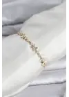 Gold Renk Yonca Model Zirkon Taşlı Asansörlü Kadın Bileklik