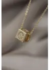 Gold Renk Zirkon Taşlı Küp Model C Harfli Kolye