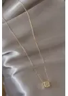 Gold Renkli Zirkon Taşlı Küp Model G Harfli Kolye