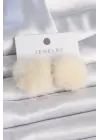Krem Renk Tüylü Ponpon Model Çelik Küpe