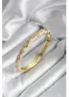 Mineli Pirinç Açık Pembe Kraliçe Taç Desenli Zirkon Taşlı Gold Renk Kadın Kelepçe