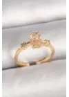 Pirinç Gold Renk Kare Zirkon Taş Model Kadın Yüzük