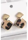 Pirinç Gold Renk Sallant Kare Leopar Desen Model Kadın Küpe