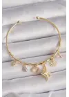 Pirinç Gold Renk Sallantı Zirkon Taşlı Yıldız Model Çiçek Detay Charm Bileklik